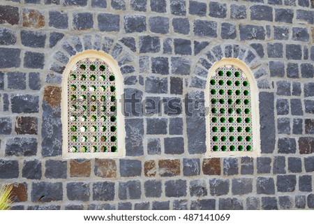 ROCK WINDOW