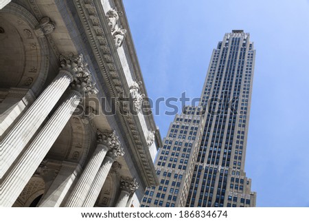 The Rockefeller Center in New York with the Public Library in the foreground