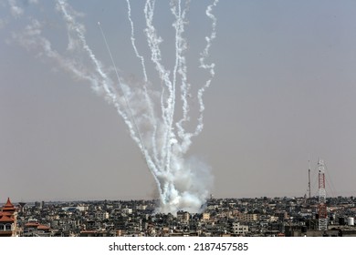 Rockets Are Launched From The Gaza Strip Towards Israel, In The City Of Rafah In The Southern Gaza Strip, On August 7, 2022. 