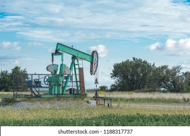 Rocking Machines For Oil Production In A Private Sector In Canada