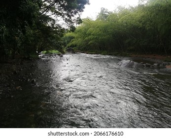 The Rocks And Water Of Rio Pance In Santigo De Cali - Colombia