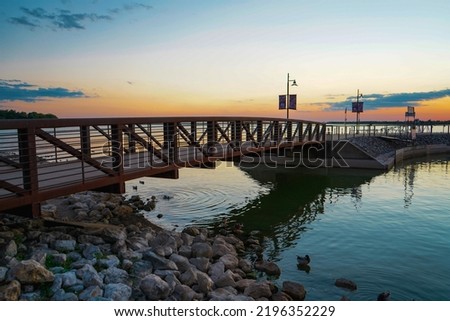 Rockwall Bridge. Harbor bridge in the evening.