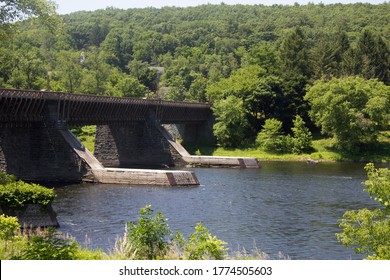 Roebling's Delaware Aqueduct River View