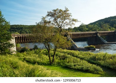 Roebling's Historic Delaware Aqueduct Across The Delaware River During Autumn. Destination Minisink Ford,New York