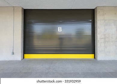 Roll Up Metal Garage Door