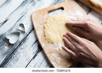 Roll out pastry dough - Shutterstock ID 726891676
