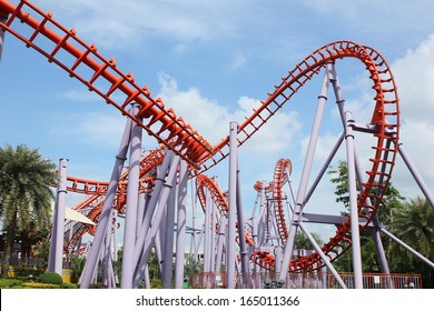 Roller Coaster Track Stock Photo 165011366 | Shutterstock