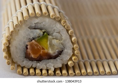 Rolling Sushi