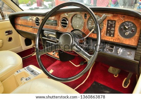 Rolls & Royce interior