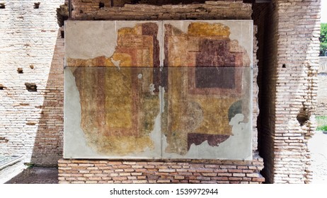 Roman Empire Archaeological Excavations In Ostia Antica : Wall Paintings Of A Room In The House Of Diana - Rome - Italy