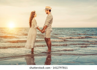 恋 の画像 写真素材 ベクター画像 Shutterstock