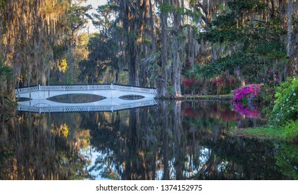 3,899 Ornamental White Bridge Images, Stock Photos & Vectors | Shutterstock