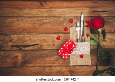 Romantic Table Setting For Valentines Day 