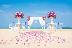 浪漫的婚礼在沙滩上