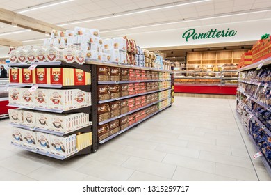 Download Promotional Store Shelf Stand Mockup Stock Photos Images Photography Shutterstock