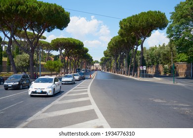 6,193 Driving In Rome Images, Stock Photos & Vectors 