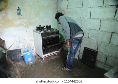 Rome, Italy - June 12nd, 2015: Everyday Life In A Spontaneous Refugee Camp In The Periphery Of Rome