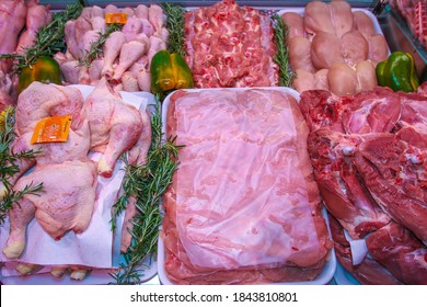 Rome, Italy. March 26, 2014: Fresh And Raw Meat Department. Grocery Shop Shelves With Products Inside A Grocery Store Market In Rome In Italy.