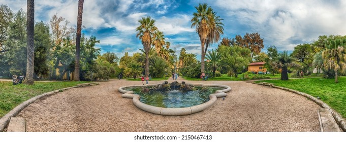 ROME - NOVEMBER 21, 2021: Scenic Fountain Inside The Historical Botanical Garden Of Rome, Italy