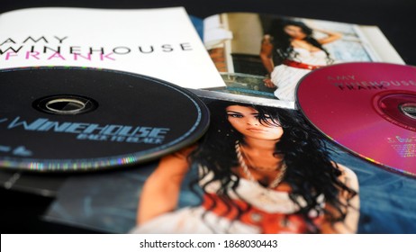 Rome, Octobre 16, 2020: Covers And Inserts Of British Singer-songwriter, AMY WINEHOUSE. She Was Deeply Influenced By Motown Music, First Of All Diana Ross Alone And With The Supremes