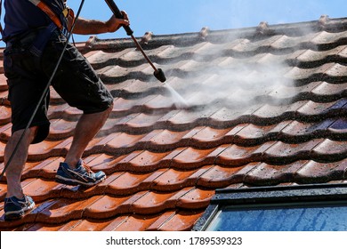 Roof Cleaning With High Pressure Cleaner