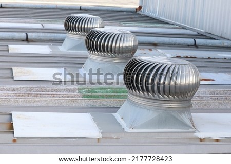 Roof fan, Wind power roof ventilation