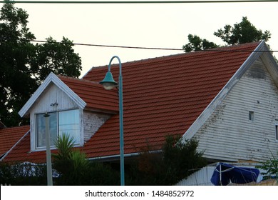 roof - the upper structure of the building and structures