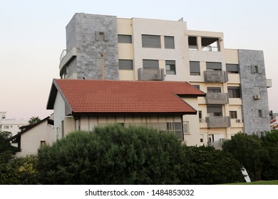 roof - the upper structure of the building and structures