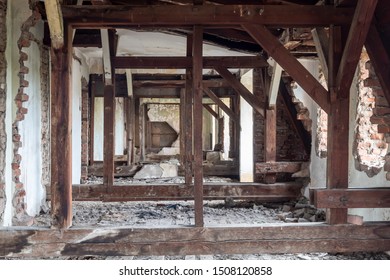 Roof Wooden Columns in Old Abandoned Building - Shutterstock ID 1508120858