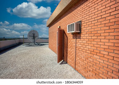 Rooftop Installation Of Gravel To Protect From Extreme Heat