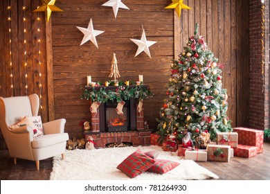 Room With Christmas Decor 