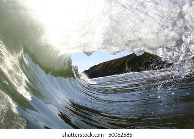 Ocean wave curl Images, Stock Photos & Vectors | Shutterstock