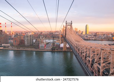 Roosevelt Island Tramway At Sunset