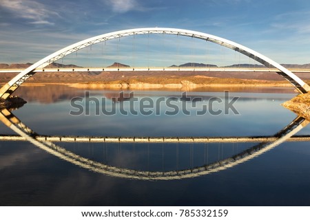 Roosevelt Lake and Bridge Viewpoint, an Engineering Masterpiece and one of Top Ten Steel Structures in USA at end of Apache Trail in Arizona Superstition Mountains
