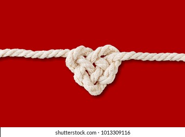 Rope In Heart Shape Knot