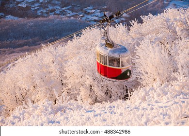 ropeway winter, mountains