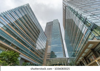 Roppongi, Tokyo - August, 17, 2017 : View Of Tokyo Midtown Complex. Holds The Ritz-Carlton Hotel, The Headquarters Of Fujifilm, Yahoo, Cisco, Hudson Soft And Fuji Xerox