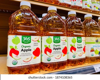 2,923 Apple juice plastic bottle Images, Stock Photos & Vectors ...