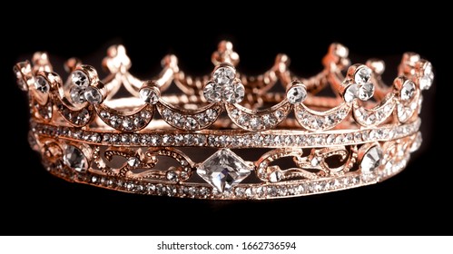 Download Rose Gold Crown Images Stock Photos Vectors Shutterstock