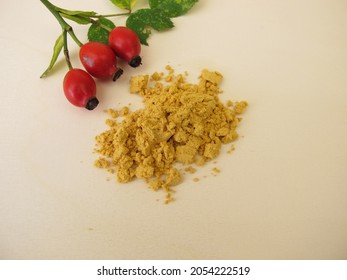 Rose Hip Seed Powder From The Red Dog Rose