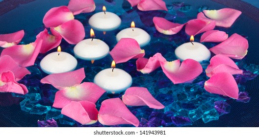 Floating Candles Close Up Images Stock Photos Vectors