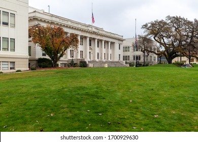 Roseburg, Oregon, USA - November 10, 2018: Spacious Grounds Of The Douglas County Courthouse