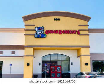 Chuck E Cheeses Images, Stock Photos & Vectors | Shutterstock