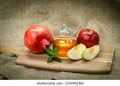 Rosh Hashanah. Pomegranate, Apple And Honey, Traditional Food For Jewish New Year Celebration, Rosh Hashanah. Holidays.