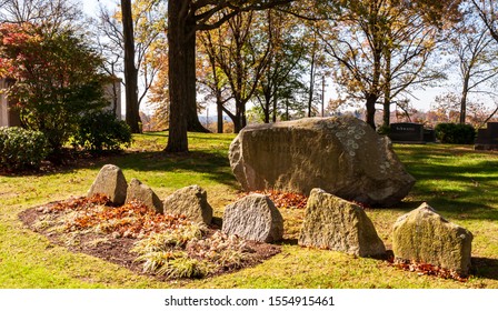 Ross Township, Pennsylvania, USA 11/2/19 The Bernstein Family Grave Site In The Jewish Section Of The West View Cemetery