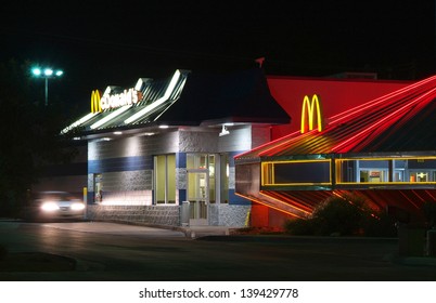 ROSWELL, NEW MEXICO - OCT 14: McDonald's Restaurant In Roswell, New Mexico As Seen At Night On October 14, 2008. The Only UFO Shaped McDonalds In The World.