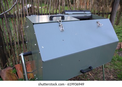 The Rotary Composter. Insulated Rotary Composter, Which Allows Hot Composting In The Garden Throughout The Year. Compost Aerate Rotation. A Great Utility In Organic Gardening And Organic Fertilizing.