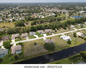 Rotonda West Florida land and real estate, this shows the rapid development of central and southwest Florida