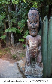 Rotorua, New Zealand - September 25: View Of Unidentified Maori People Near A Traditional Maori Village In Rotorua, New Zealand On September 25, 2014.