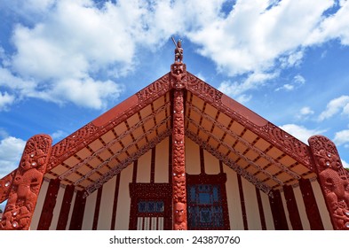 12 Te papaiouru marae Images, Stock Photos & Vectors | Shutterstock